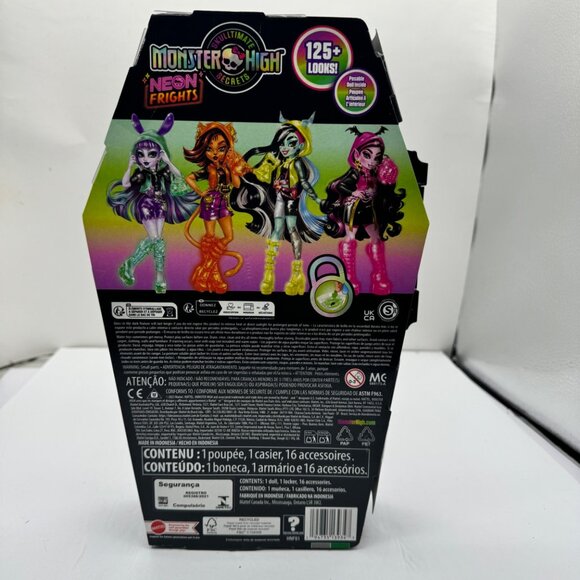 Monster High Skulltimate Secrets Neon Frights Ghoulia Yelps Doll Glows in Dark - Picture 2 of 3